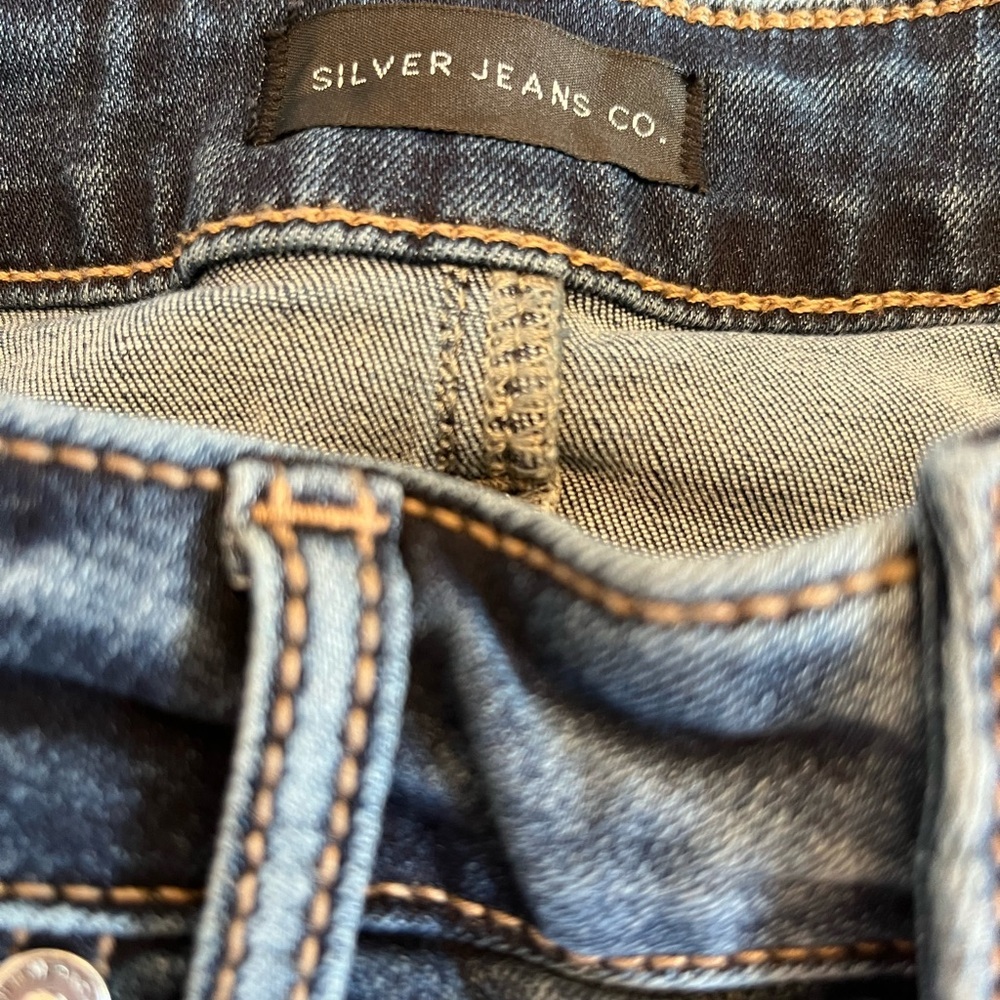 Silver Jeans Co Boyfriend Dark Blue Jean Shorts 26 EUC - Picture 2 of 7